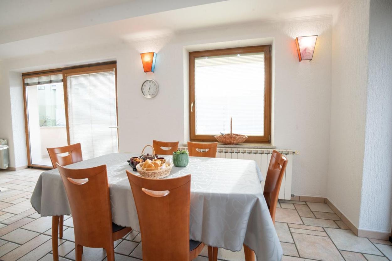 Apartment Ajdi Ajdovscina Ngoại thất bức ảnh
